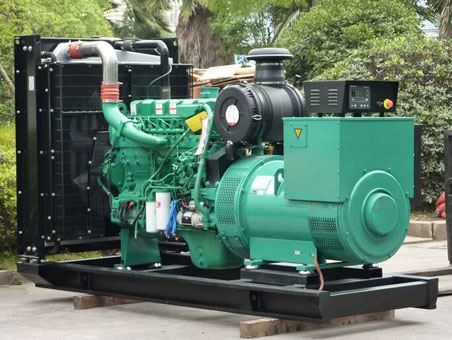 新干710kw康明斯柴油发电机组图片 新干710kw康明斯柴油发电机组图片