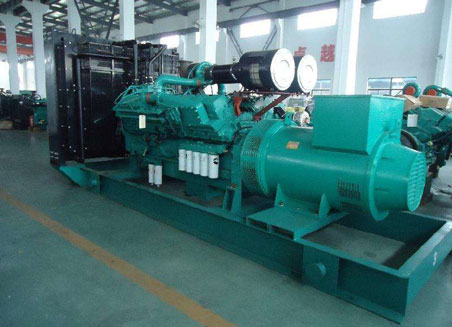 新干800kw康明斯柴油发电机组图片 新干800kw康明斯柴油发电机组图片